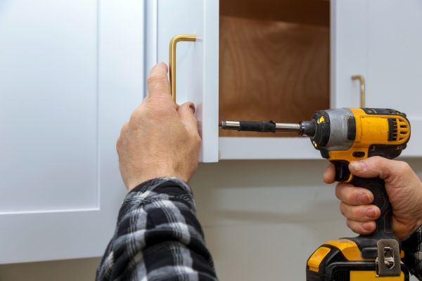 Cabinet Repair in Cibolo