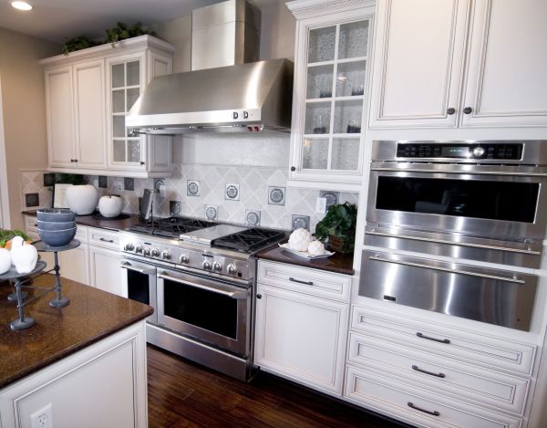 Custom Cabinet Building in Cibolo